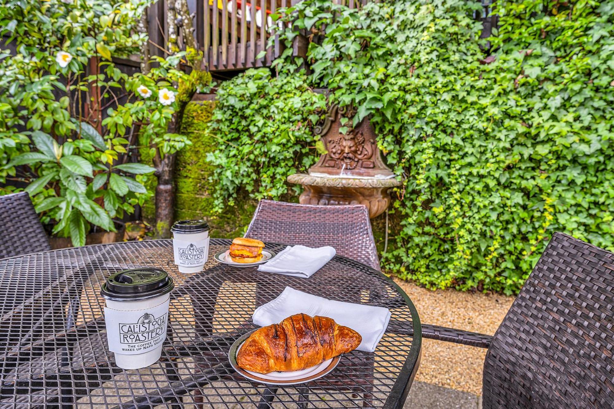 Calistoga Wine Way Inn Extérieur photo